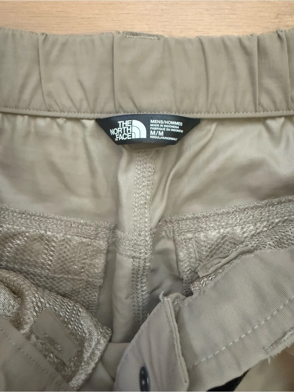 The North Face Men’s Medium Khaki Beige Paramount Convertible Pants Shorts